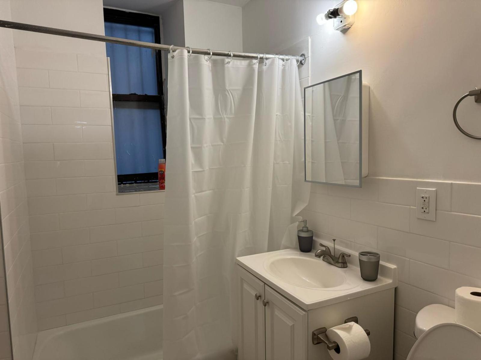 3Bd Cozy Unit Next To Central Park 뉴욕 외부 사진